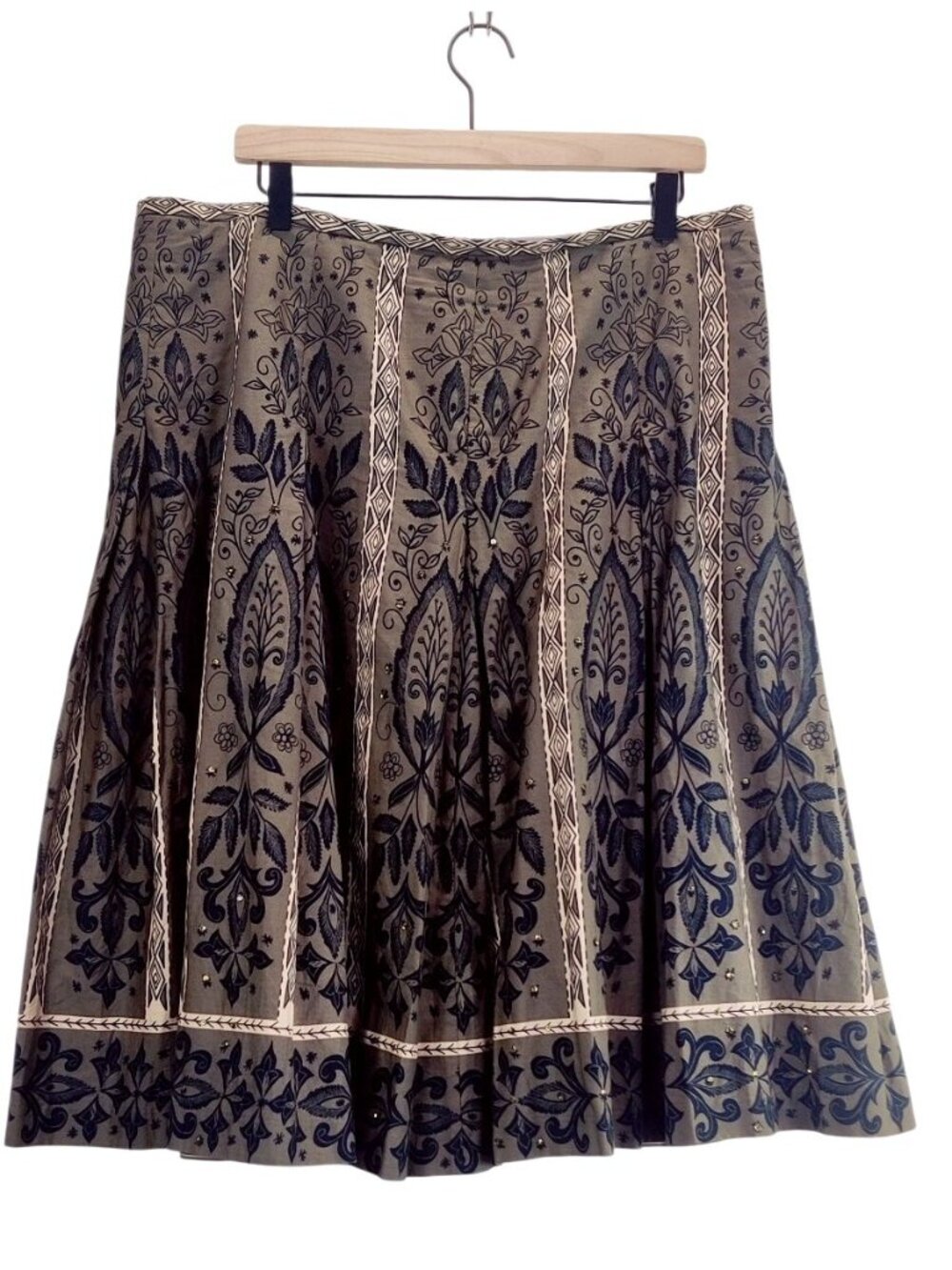Boho Skirt Olive Green Floral 16 Knee Indie Sequins Cotton Flared Peasant Vtg HK